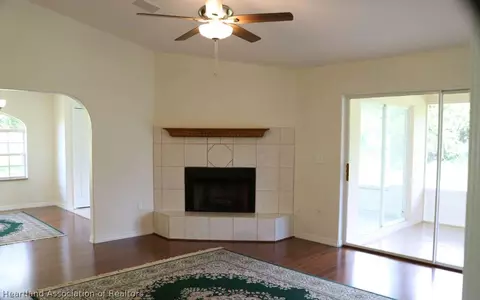 308 Dells Dr, Sebring, FL 33876 photo 2