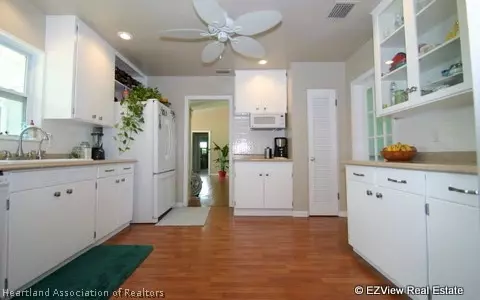 3100 Manatee Dr, Sebring, FL 33870 photo 8