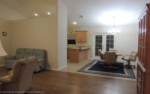 619 Triumph Dr, Sebring, FL 33872 photo 4