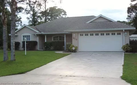619 Triumph Dr, Sebring, FL 33872 photo 1