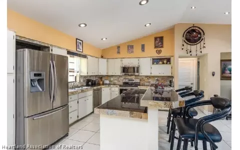 3500 Golfview Rd, Sebring, FL 33875 photo 3