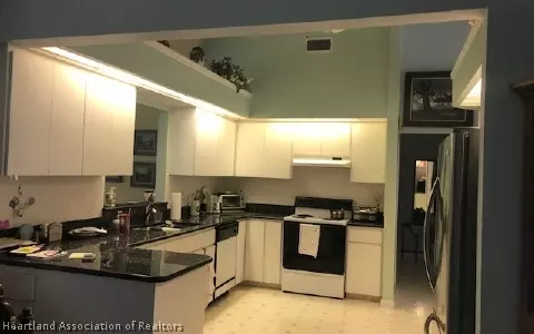 5809 Edgewater Ter, Sebring, FL 33876 photo 8