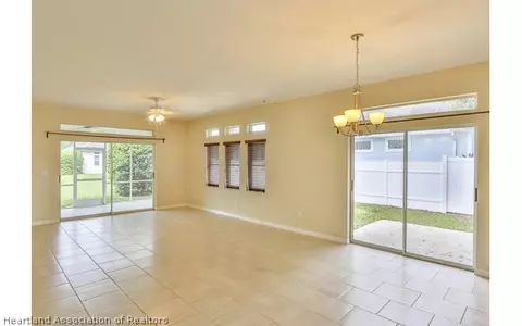 2809 Boulder Ct, Sebring, FL 33875 photo 2