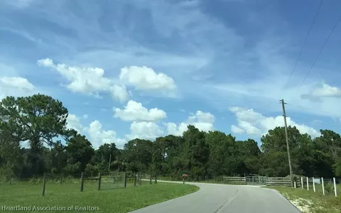 303 Mini Ranch Rd, Sebring, FL 33870 photo 13