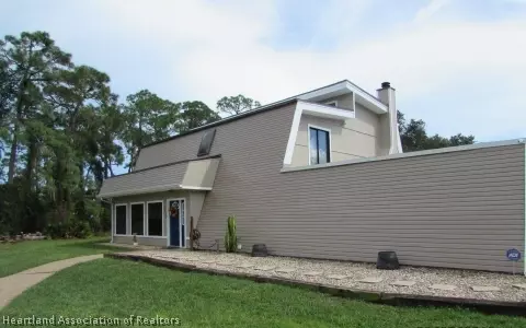 1209 Pine Tree Cir, Sebring, FL 33875 photo 18