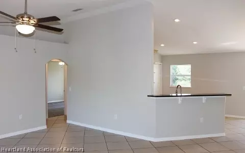 230 Eagle Ave, Sebring, FL 33870 photo 7