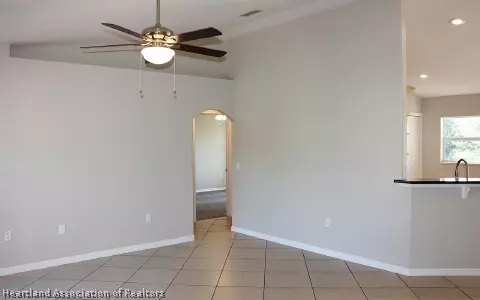 230 Eagle Ave, Sebring, FL 33870 photo 11