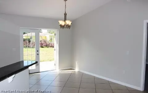 230 Eagle Ave, Sebring, FL 33870 photo 5