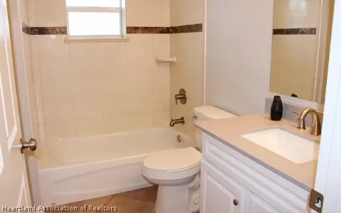 230 Eagle Ave, Sebring, FL 33870 photo 14