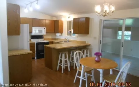 222 Nettleton Ln, Lorida, FL 33857 photo 3