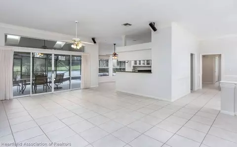 3050 Wynstone Dr, Sebring, FL 33875 photo 3