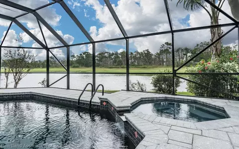 3050 Wynstone Dr, Sebring, FL 33875 photo 2