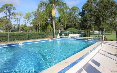3935 Edgewater Dr, Sebring, FL 33872 photo 6