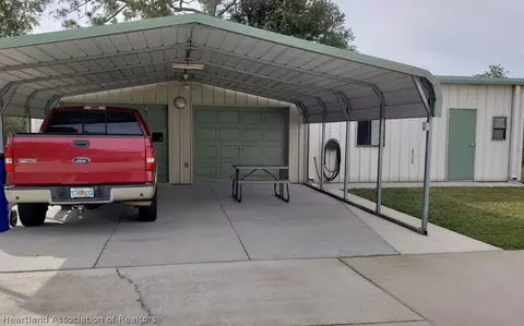 3001 Wallace Dr, Sebring, FL 33872 photo 2