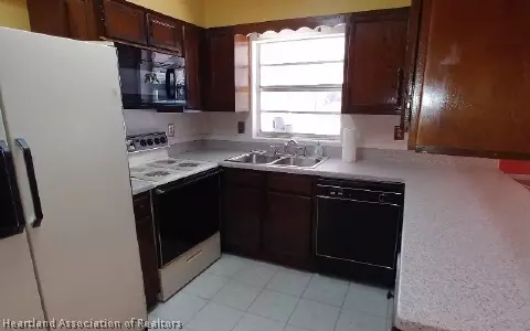 4601 Minerva St, Sebring, FL 33870 photo 11