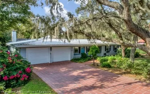 1228 Stenewahee Ave, Sebring, FL 33870 photo 1