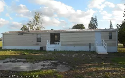 3115 Devon Ct, Sebring, FL 33870 photo 9