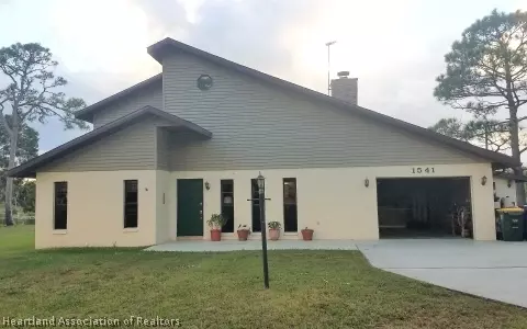 1541 Indian Dr, Sebring, FL 33875 photo 1