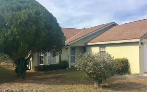 4013 Leaf Rd, Sebring, FL 33875 photo 2