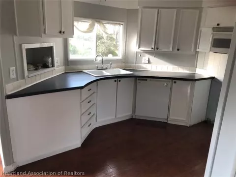 581 Anna Ave, Sebring, FL 33875 photo 5