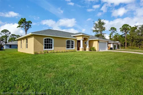 809 Aston Martin Dr, Sebring, FL 33872 photo 32
