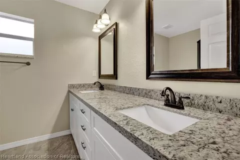 809 Aston Martin Dr, Sebring, FL 33872 photo 7