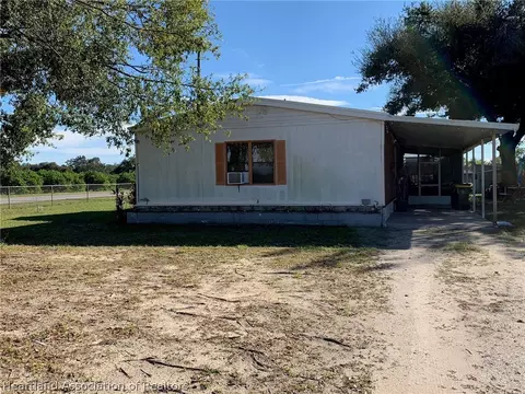 3215 Avery Ct, Sebring, FL 33870 photo 3