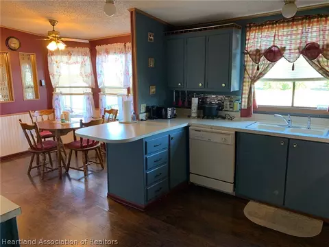 3215 Avery Ct, Sebring, FL 33870 photo 8