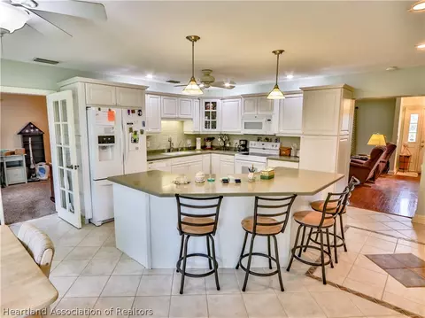 501 Mac Ln, Sebring, FL 33875 photo 2