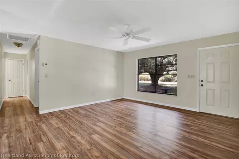 208 Vanwall Ter, Sebring, FL 33872 photo 3