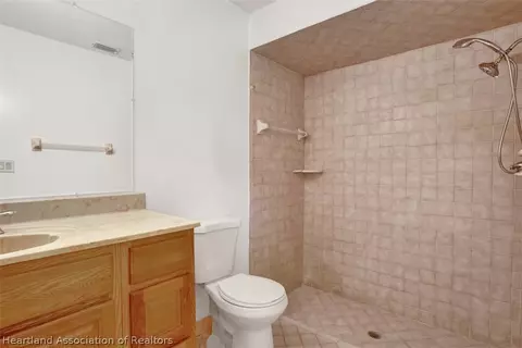 208 Vanwall Ter, Sebring, FL 33872 photo 12