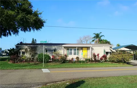 2477 Seattle Ave, Sebring, FL 33870 photo 1