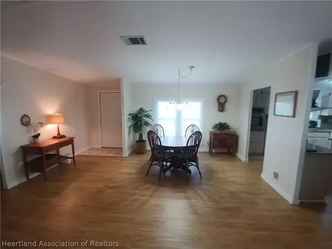 2477 Seattle Ave, Sebring, FL 33870 photo 3