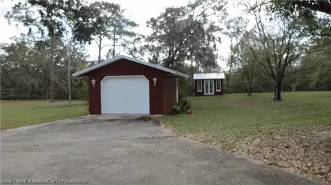 135 Mini Ranch Rd, Sebring, FL 33870 photo 3