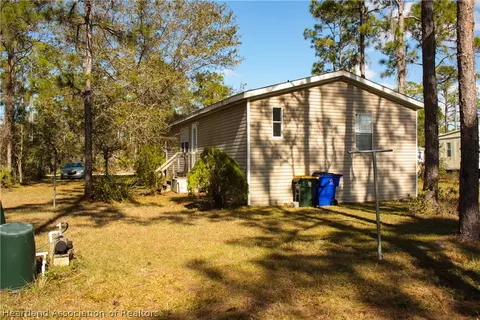 607 Max Ave, Sebring, FL 33875 photo 4