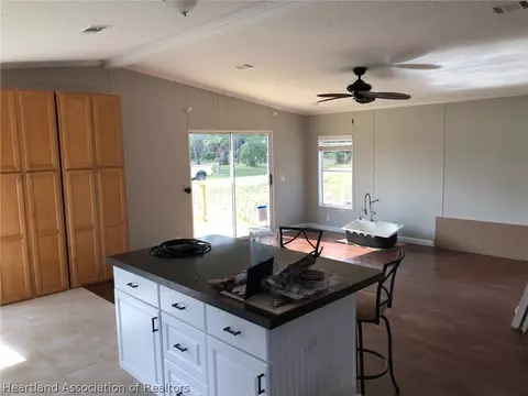 602 Max Ave, Sebring, FL 33875 photo 2