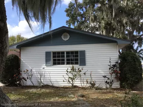 824 Killarney Dr, Sebring, FL 33870 photo 4