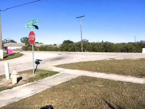 1402 Rainbow Ave, Sebring, FL 33870 photo 14