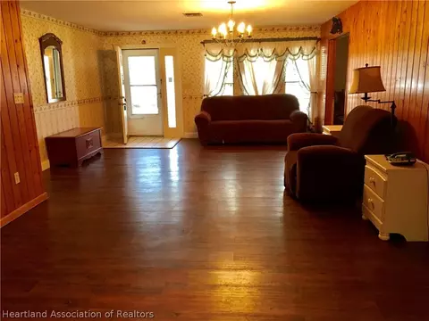210 Lark Ter, Sebring, FL 33872 photo 2