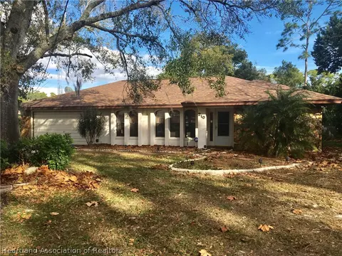 210 Lark Ter, Sebring, FL 33872 photo 1