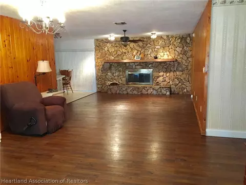 210 Lark Ter, Sebring, FL 33872 photo 3