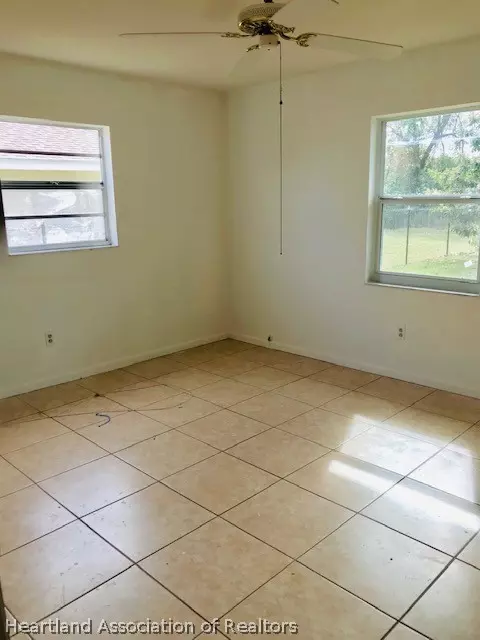 232 Eagle Ave, Sebring, FL 33870 photo 5