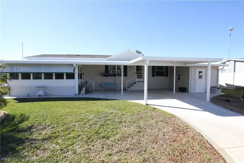 1009 Sunbird Ct, Sebring, FL 33872 photo 1