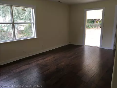 217 E 9th St, Frostproof, FL 33843 photo 3