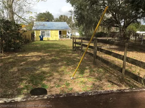 217 E 9th St, Frostproof, FL 33843 photo 15