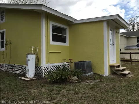 217 E 9th St, Frostproof, FL 33843 photo 12