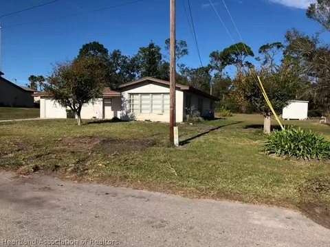 6333 Lakeside Dr W, Sebring, FL 33875 photo 2