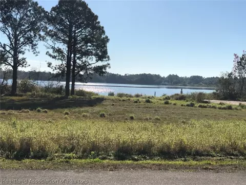 6333 Lakeside Dr W, Sebring, FL 33875 photo 3