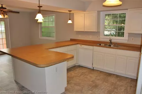 1271 Lakeview Dr, Sebring, FL 33870 photo 3