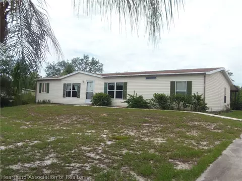 201 Pinehill Ln, Sebring, FL 33876 photo 1